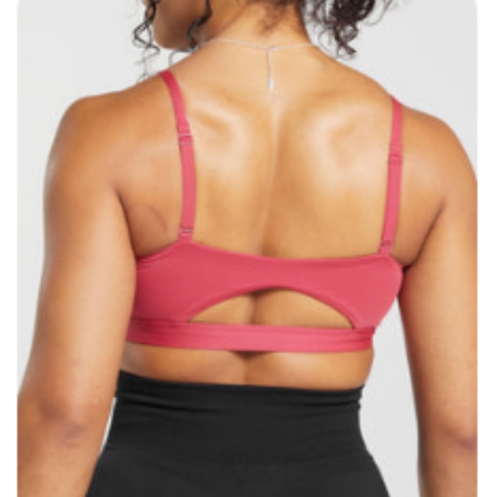 Gymshark Women's Vintage Pink Sports Bra - Picture 6 of 6